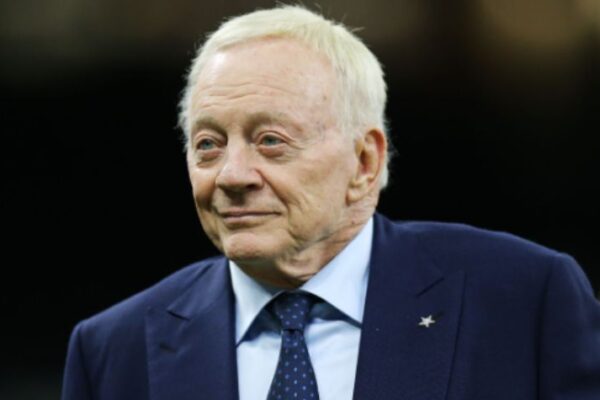 Jerry Jones Selling Dallas Cowboys to Saudi Arabia, Check the Truth 