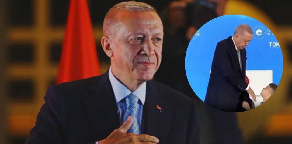 Turkish President Slapped a Boy for Not Kissing His Hand 